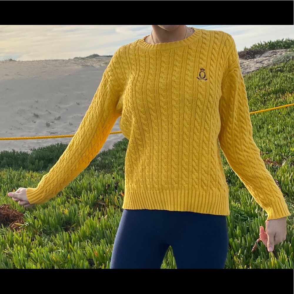 Yellow cable knit Ralph Lauren vintage sweater